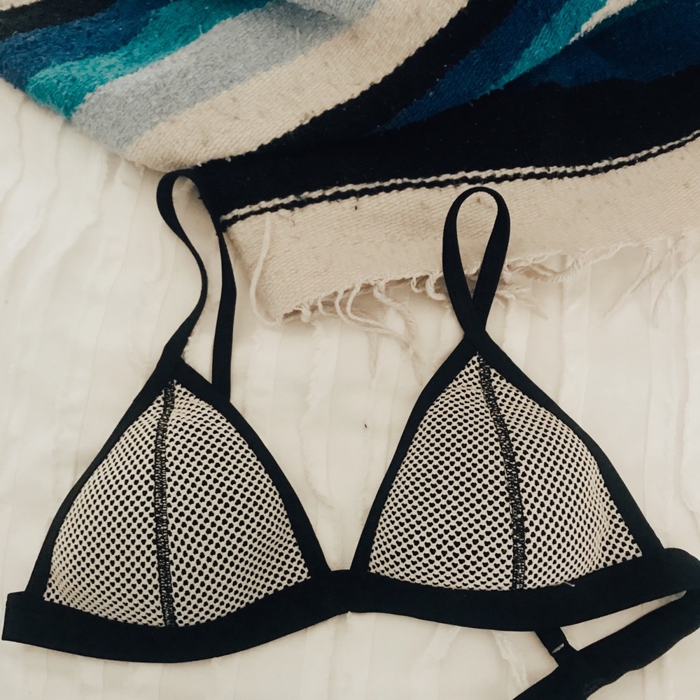 Triangl black and white mesh top